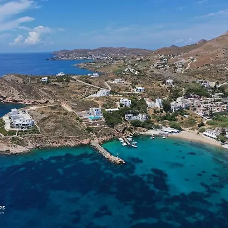 9 Muses Vari (Syros)