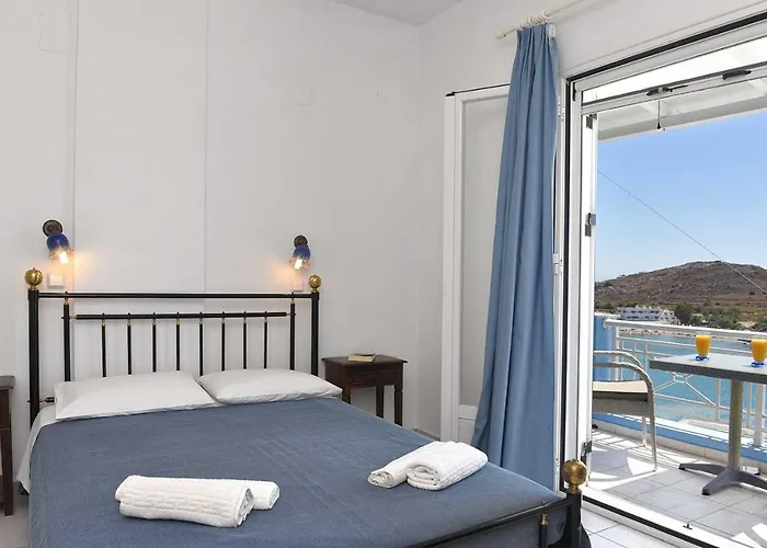 9 Muses アパート Vári